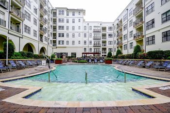 Berkshire Village District_29_Pool